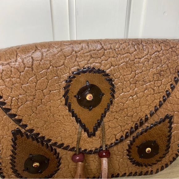 Vintage Leather Western Style Shoulder Bag Brown Hippie Boho Tassel 70s Stiff - Picture 3 of 7